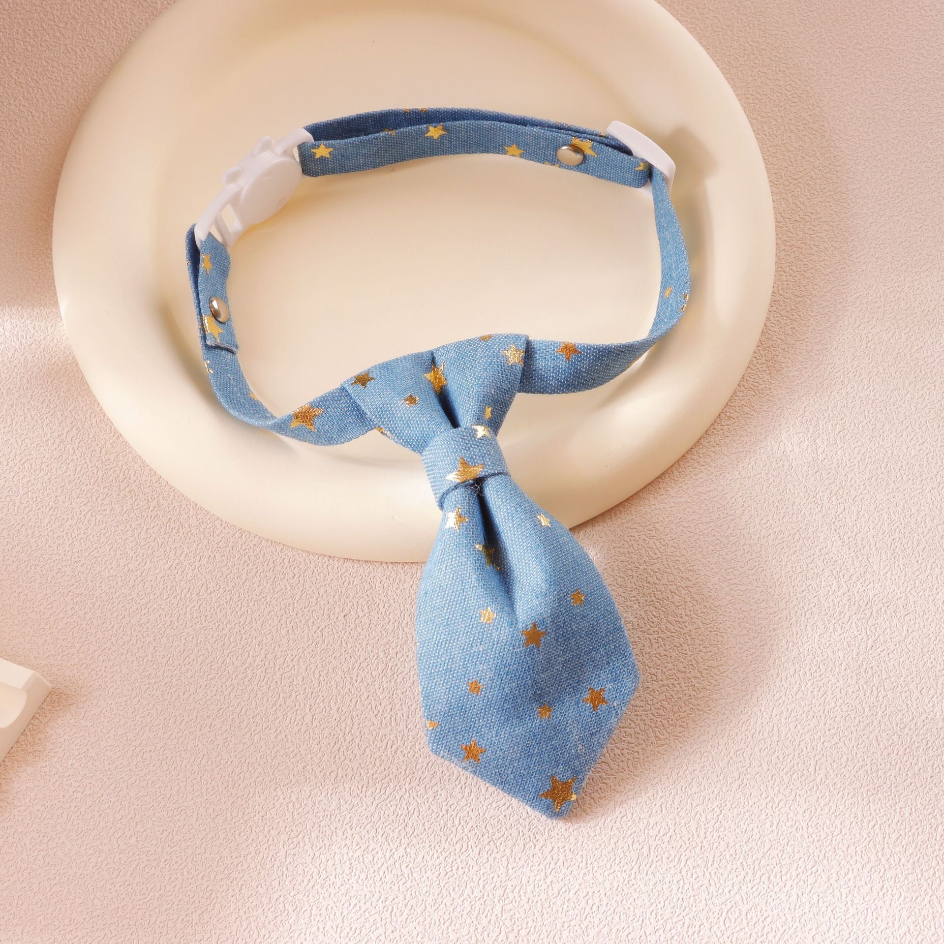 distinguished gentleman's dog tie collar