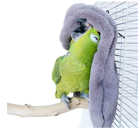 Soft Wool Bird Blanket – Snuggle Spot for Parrots